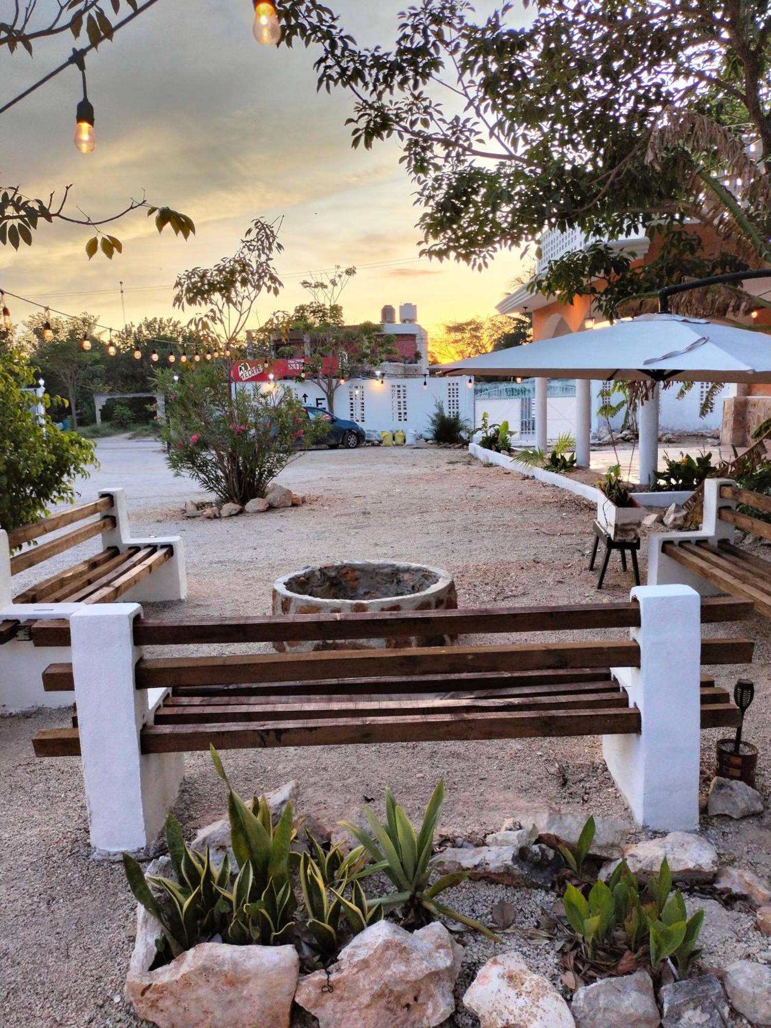 Villa Gabriela Celestun -Hotel & Restaurant Екстериор снимка